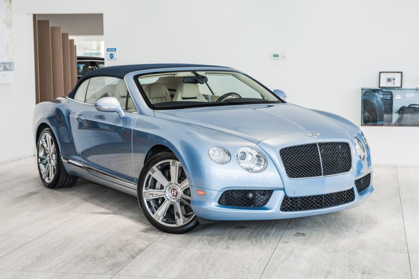 Bentley continental gt v 8