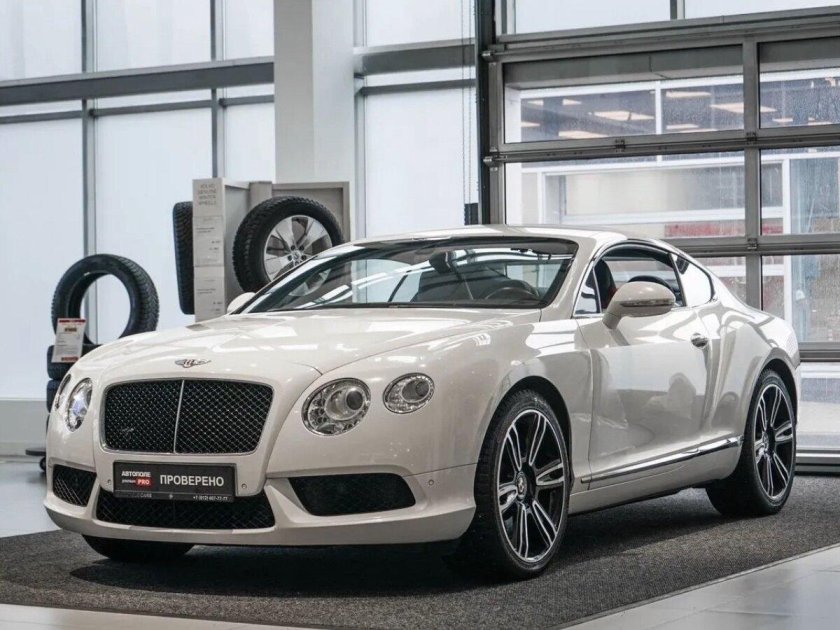 Машина bentley continental gt