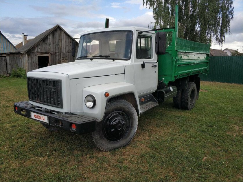 ГАЗ 3307 бортовой