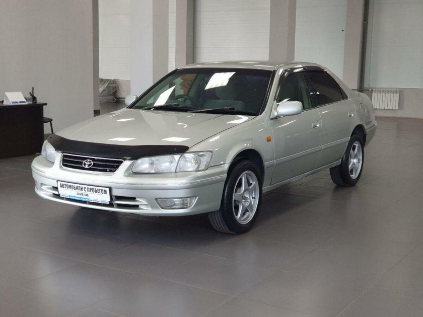 Toyota Camry 1999 2.2