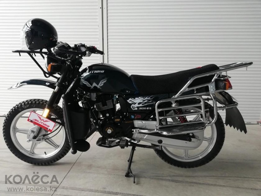 Мото 200 кубов