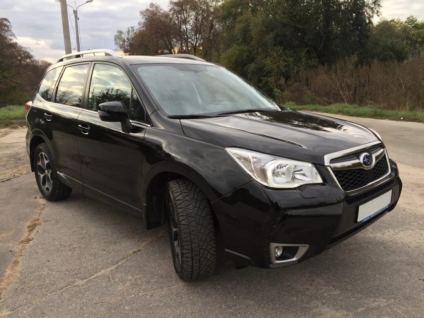 Субару Форестер 2014