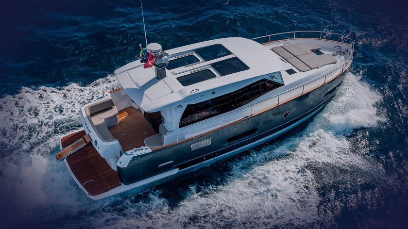 Азимут 43 яхта