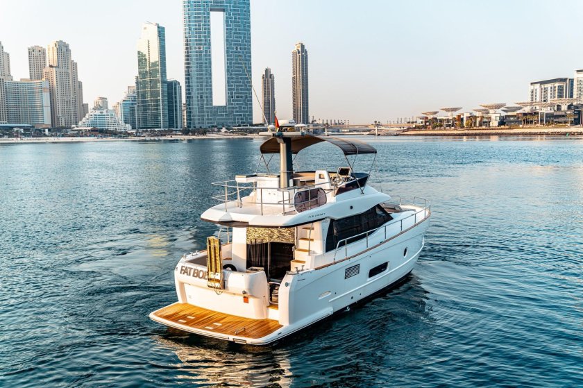 Азимут 66 magellano