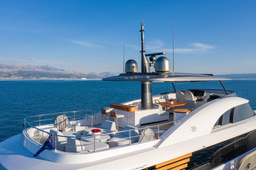 Azimut Magellano 53 винты