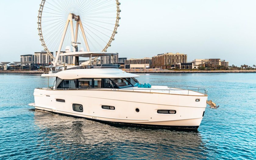 Аренда яхты в дубае