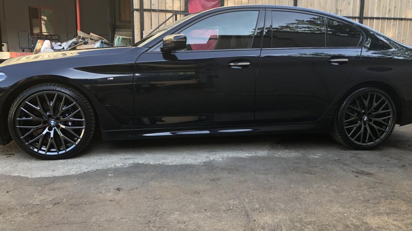 BMW 636 стиль Liquid Black
