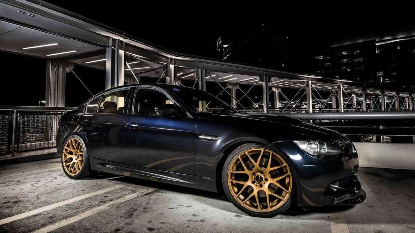BMW m3 Gold