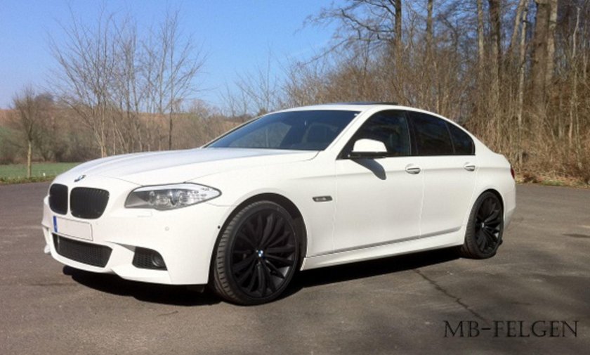 Белая f10 BMW диски Alpina