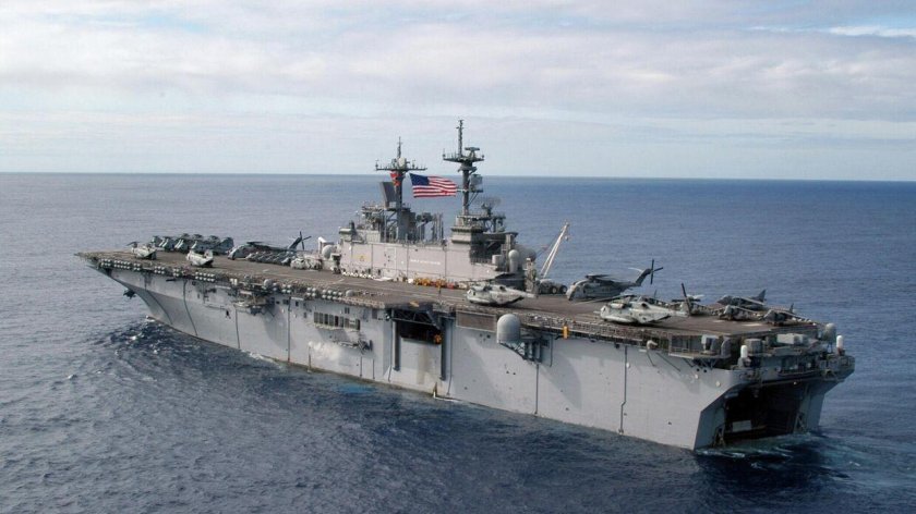 Uss bonhomme richard lhd-6