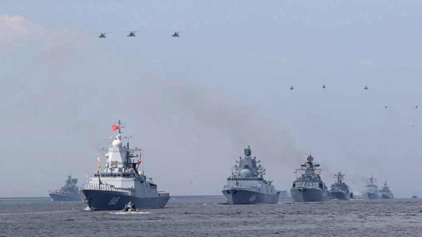 Парад кораблей ВМФ России