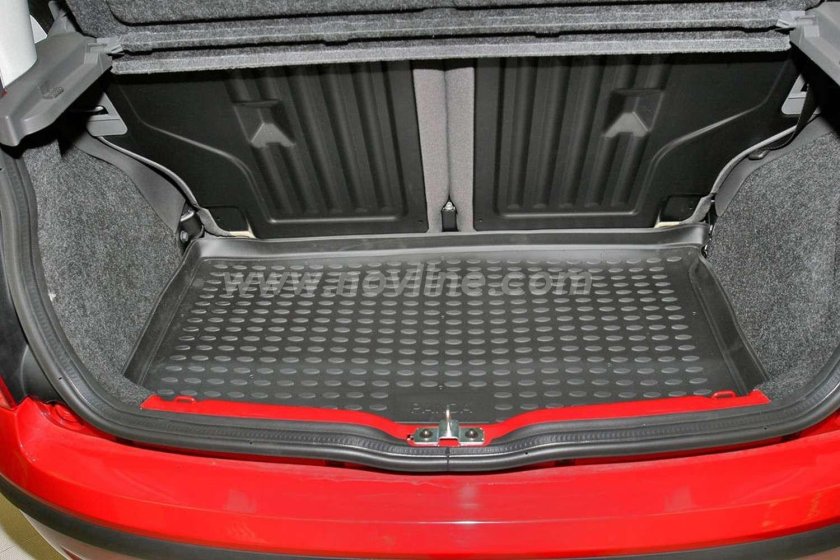 Коврик в багажник для renault sandero