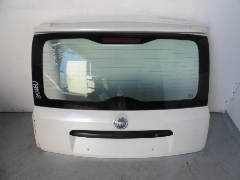 Крышка багажника на фиат мультипла