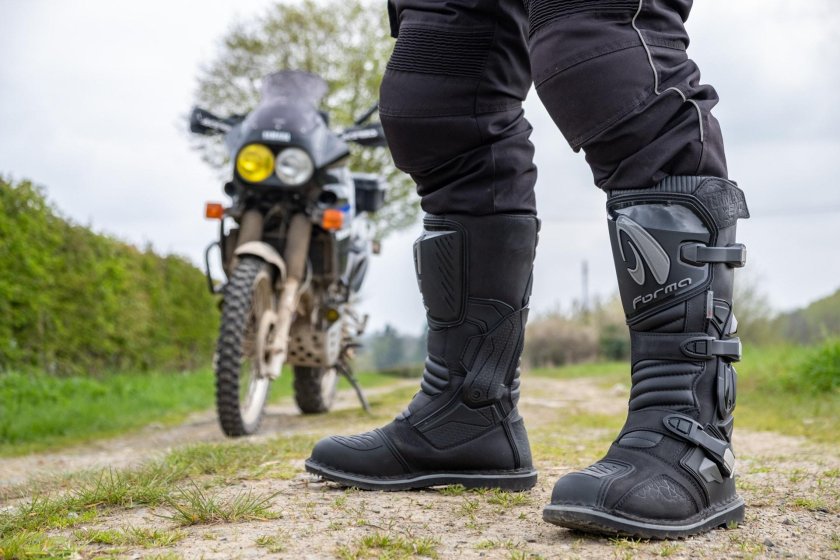 Мотоботы адвенчер