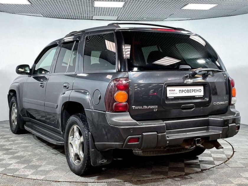 Шевроле трейлблейзер 2005г