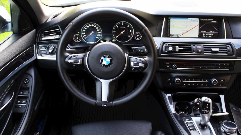 BMW 3 f10 салон