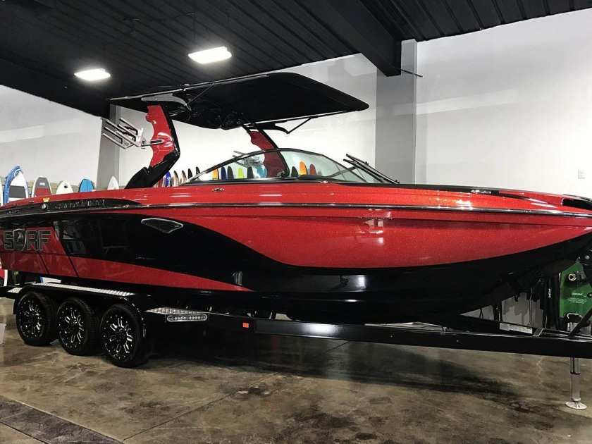 Катер Блэк спирит