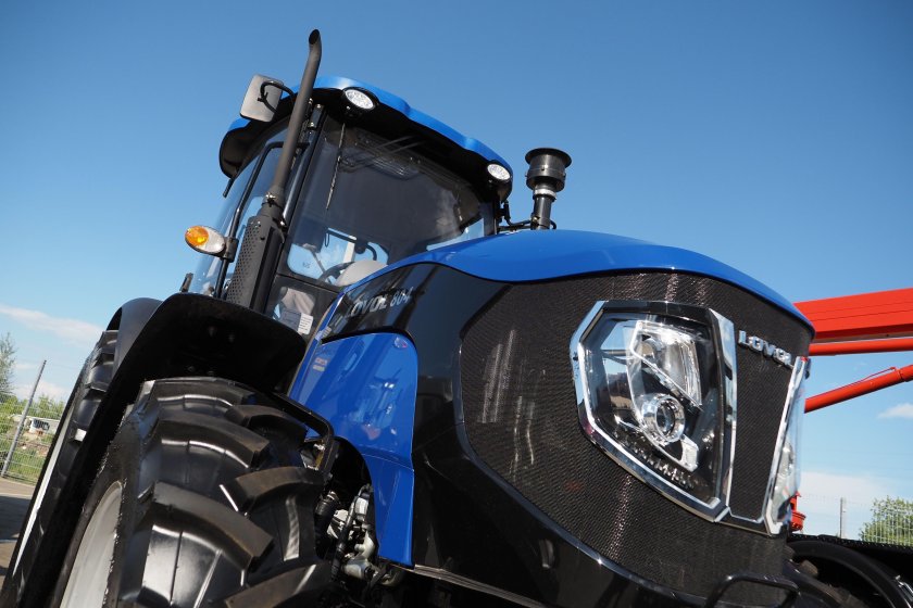 Трактор lovol 1304