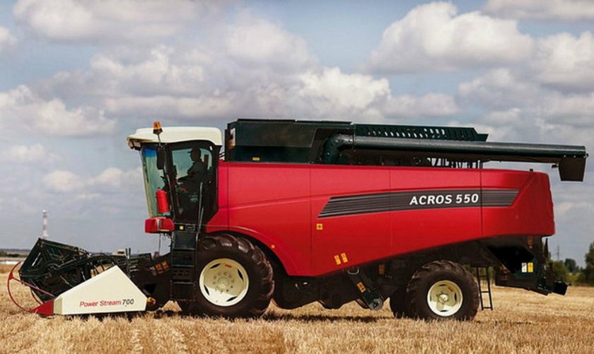 Комбайн Акрос 550