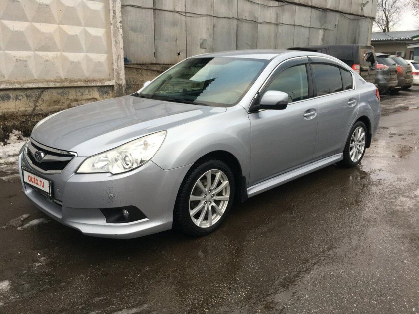 Subaru Legacy 2012