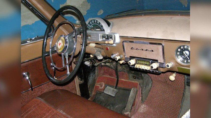 Волга ГАЗ 21 автомат