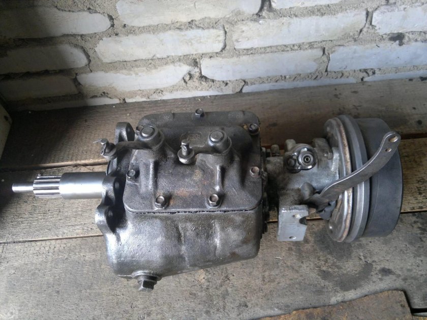 Коробка ГАЗ 21