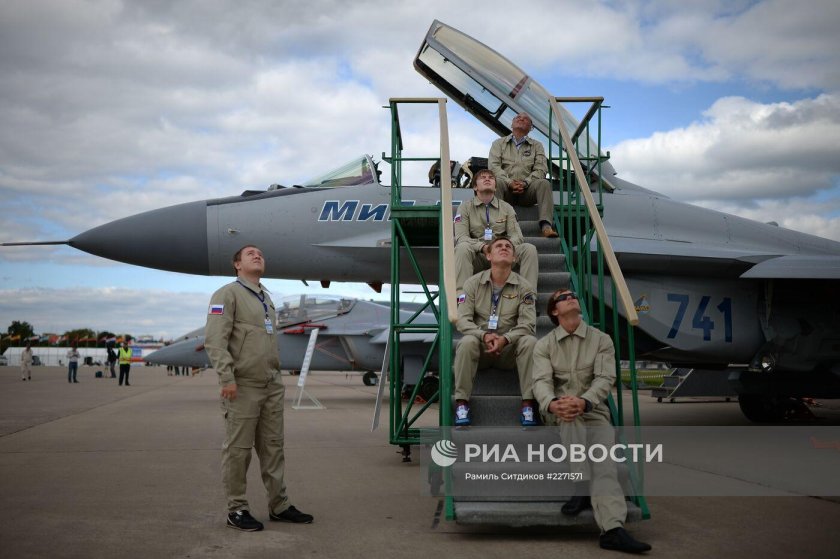 Магомед Толбоев летчик