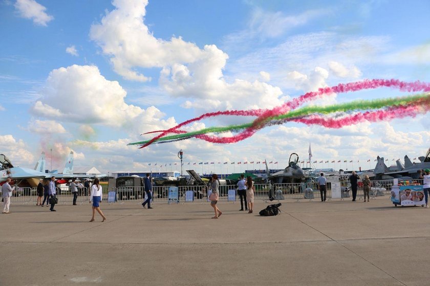 Авиасалон макс 2021