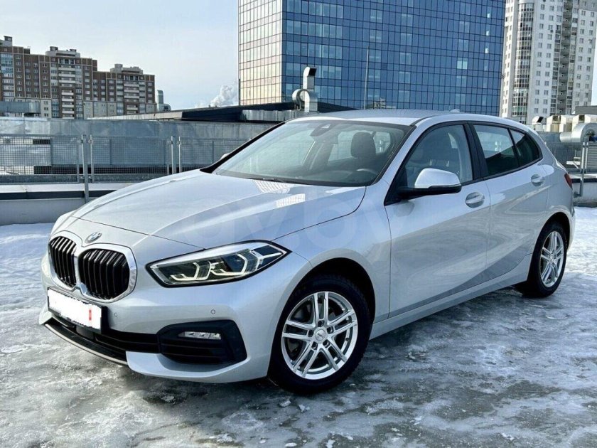 Бмв 1 серии 2020