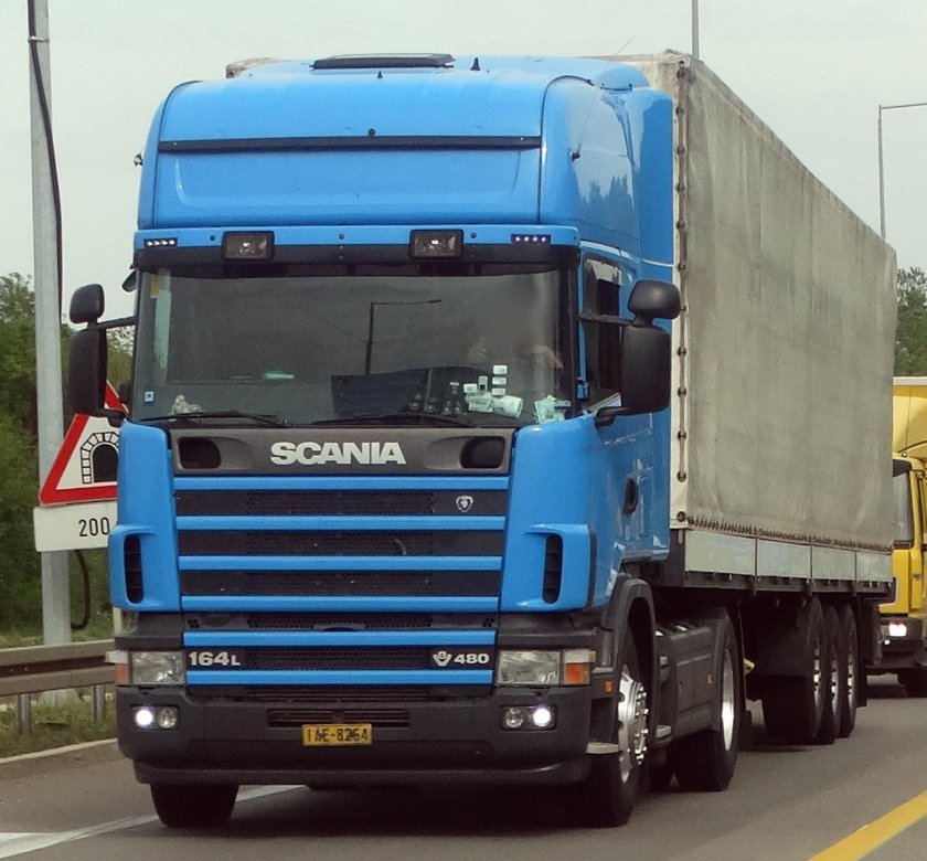 380 Scania 4