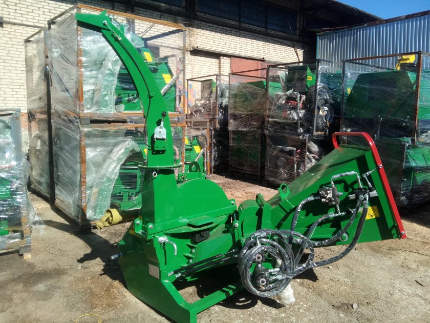 Измельчитель веток для трактора МТЗ 82