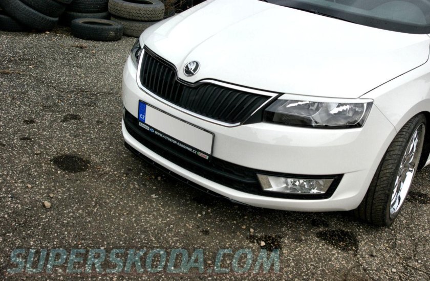 Спойлер переднего бампера Skoda Rapid