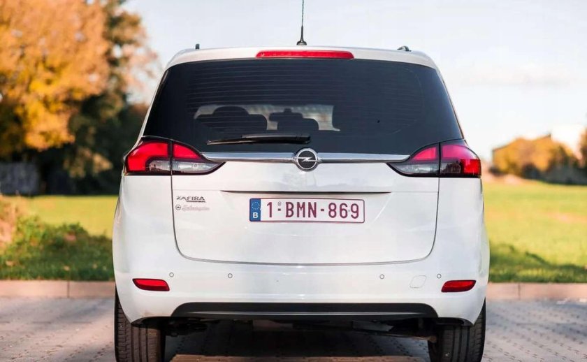 Опель зафира c