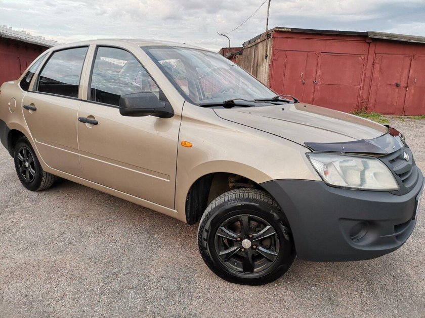 Лада Гранта 2013