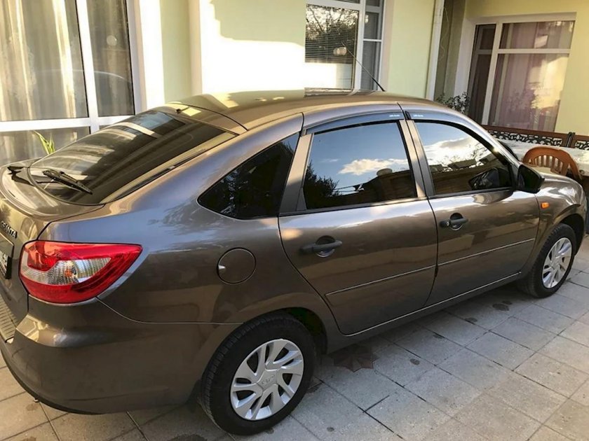 ЛАДАГРАНТА лифтбек КОРРИАНДР