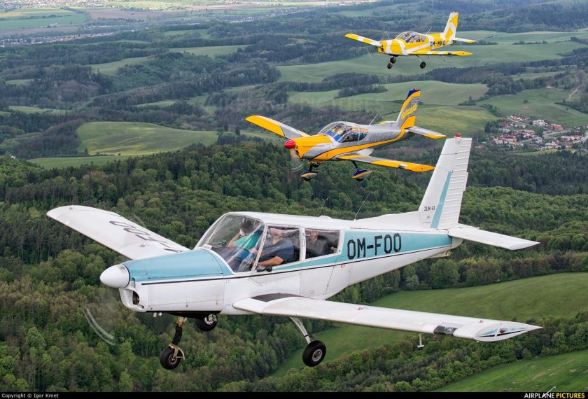 Zlin z-43