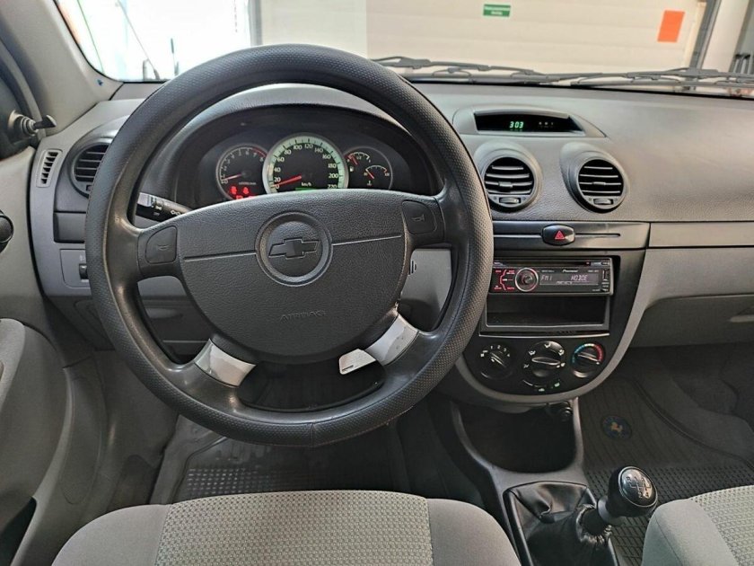 Шевроле Лачетти хэтчбек 1.6