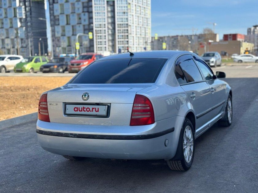 Шкода суперб 2003