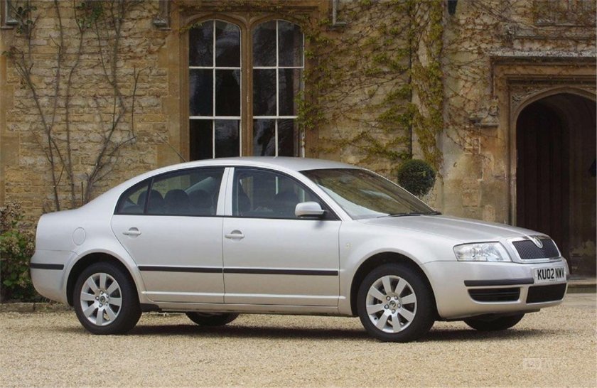 Skoda Superb 2002