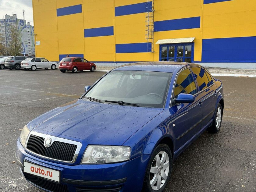 Шкода Суперб 1 цвета