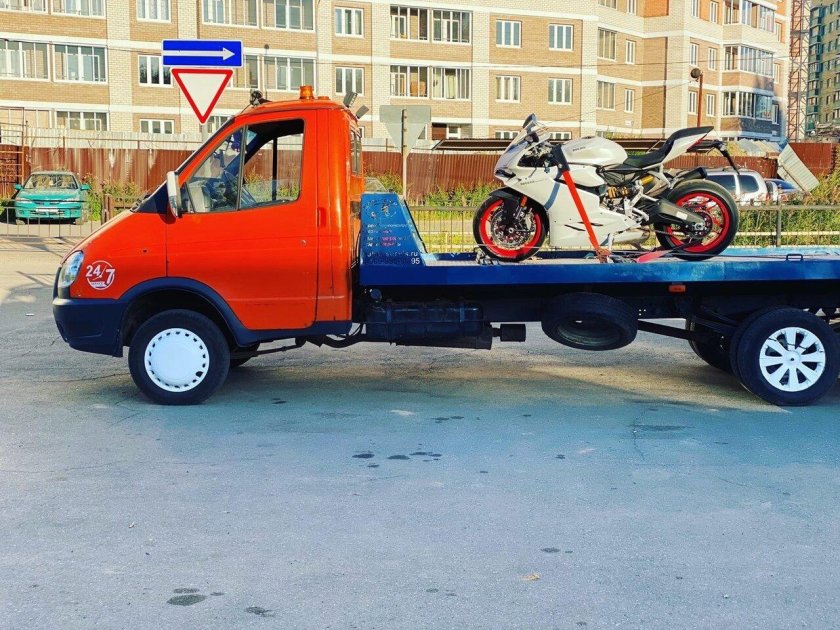 Эвакуатор москва