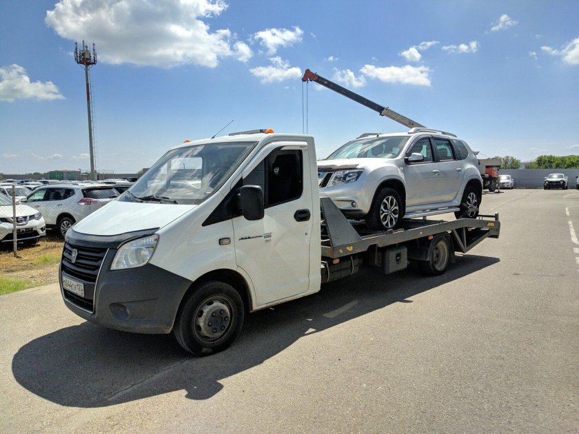 Автоэвакуатор Чайка-сервис 278453