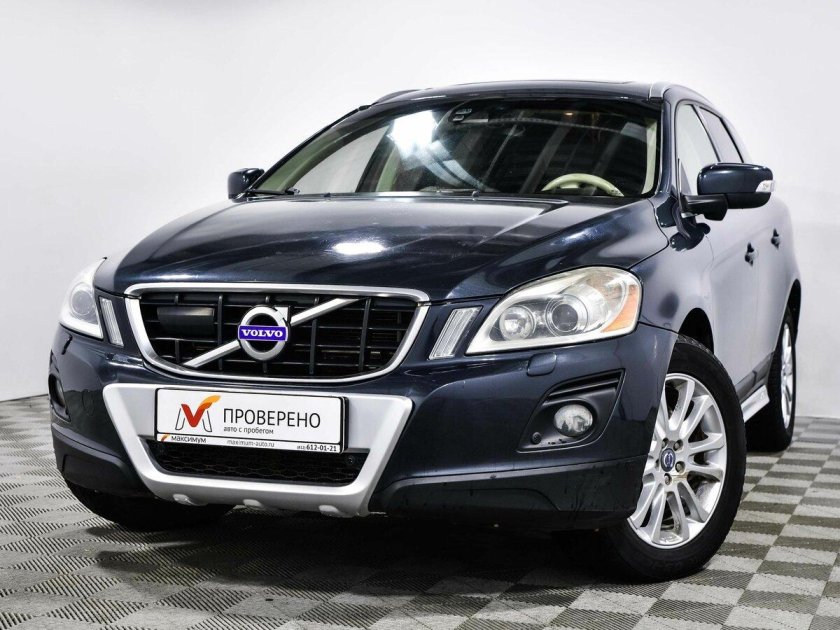 Таблички переднего бампера Вольво XC 60