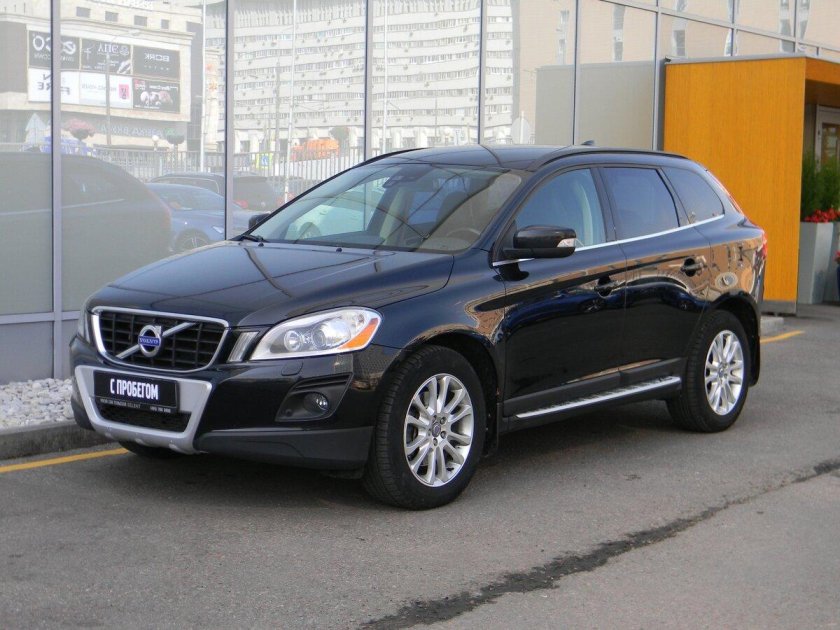 Автомобиль Вольво выпуск 2010 год