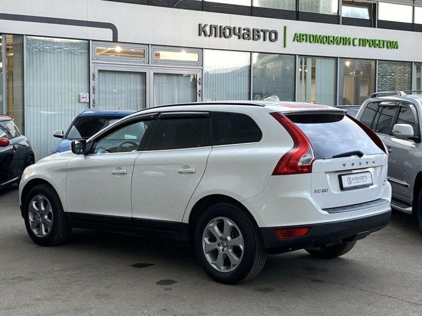 Вольво хс 60 2011