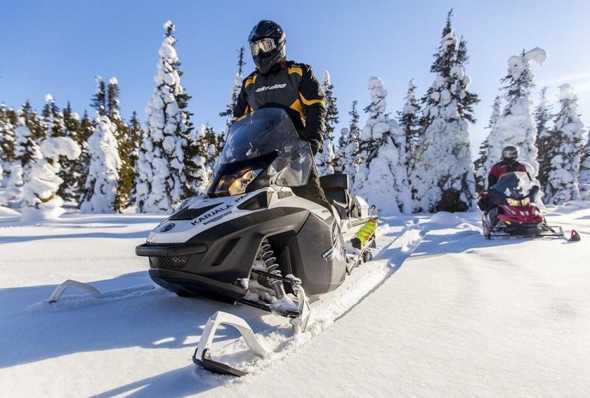 Сафари на снегоходах в Карелии