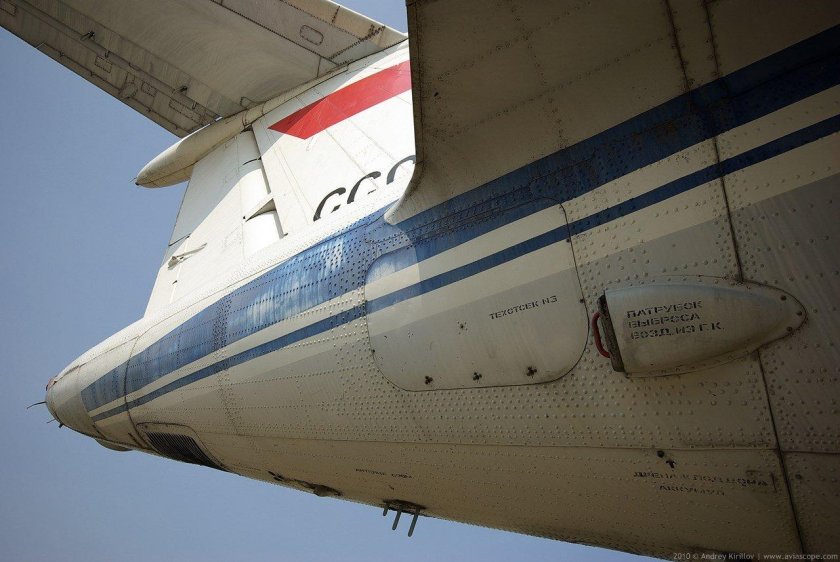 Самолет ту 134