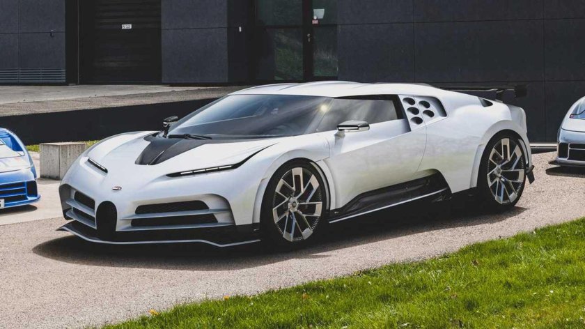 Бугатти Centodieci 2022