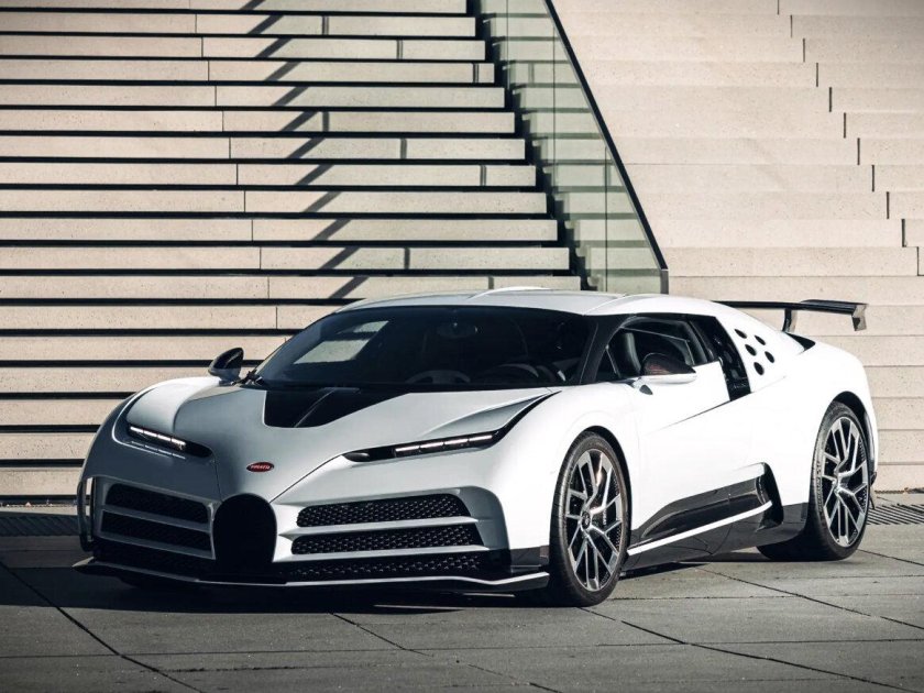 Бугатти centodieci 2022