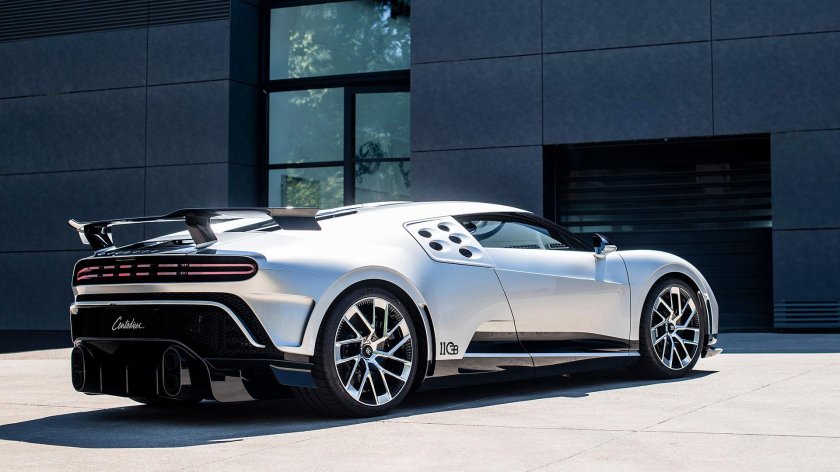 Бугатти Centodieci 2022